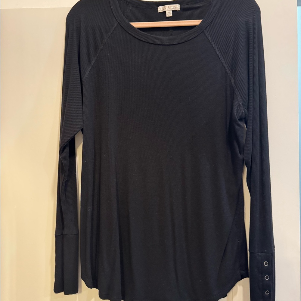 nine britton Black Long-Sleeve Crewneck Top